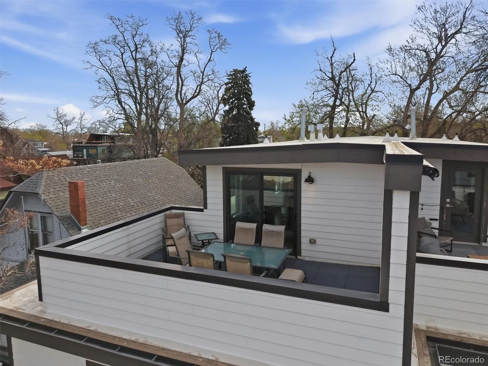 04102026135136 1600 39