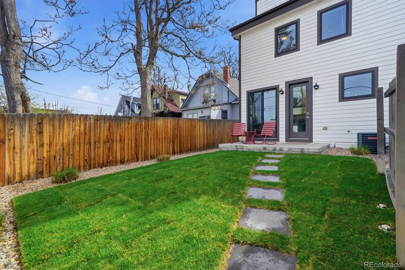 04102026135136 1600 42