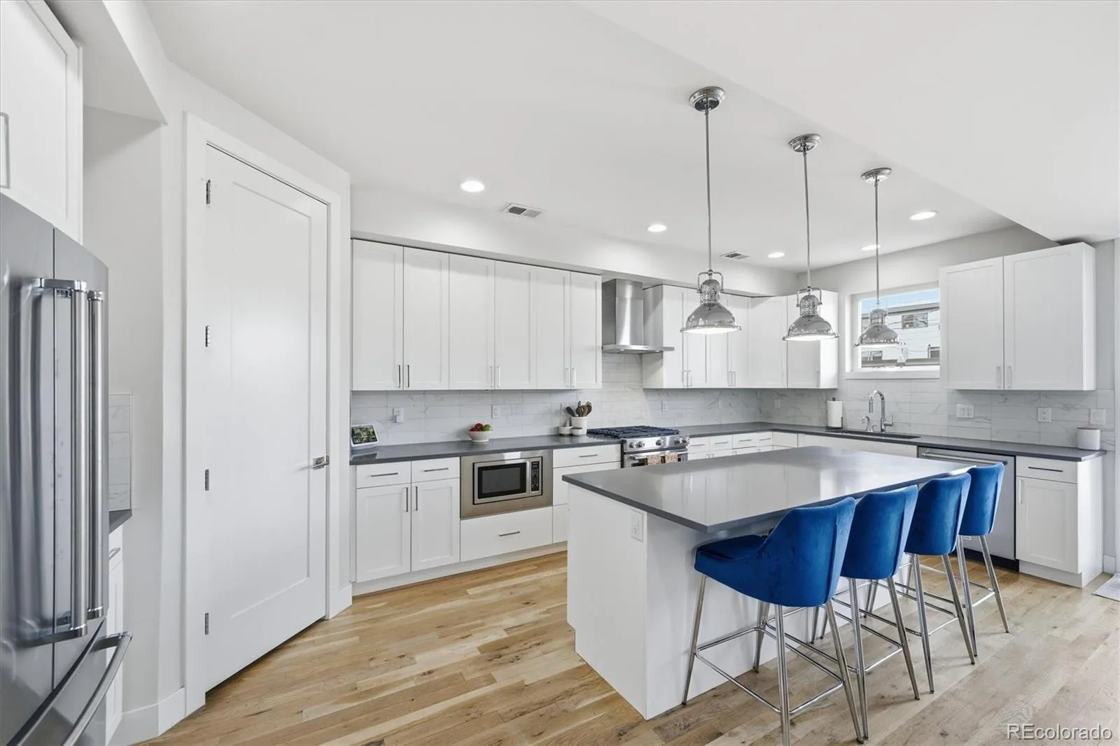 04102026135136 1600 7