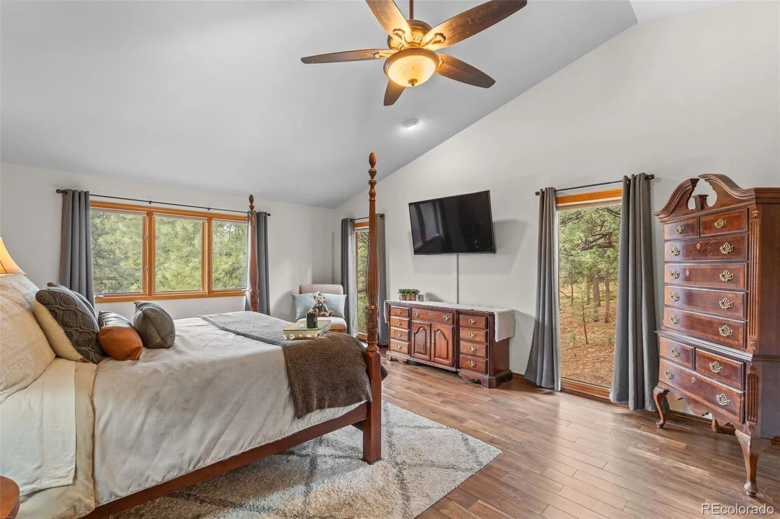 6327 S King Road Evergreen CO 80439 | MLS #REC4722602 08262026194802 1600 16