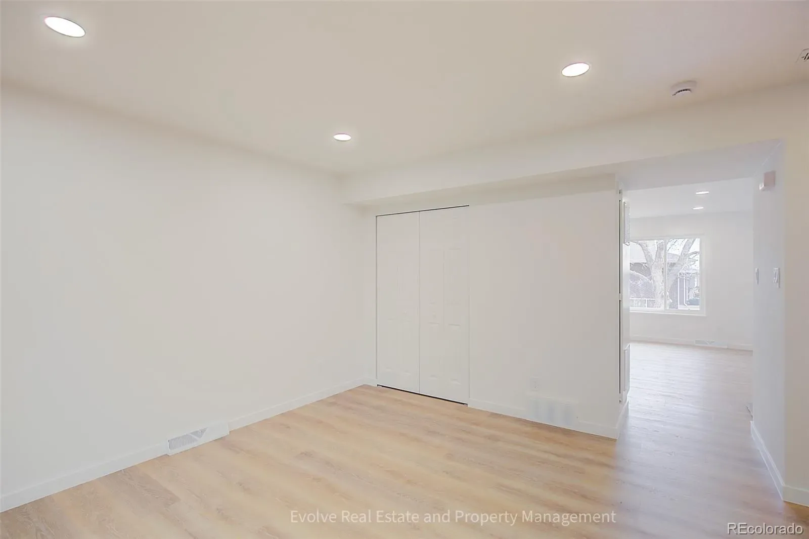 9014 E Mansfield Avenue Denver CO 80237 MLS #REC4722995 03182026031815 1600 10