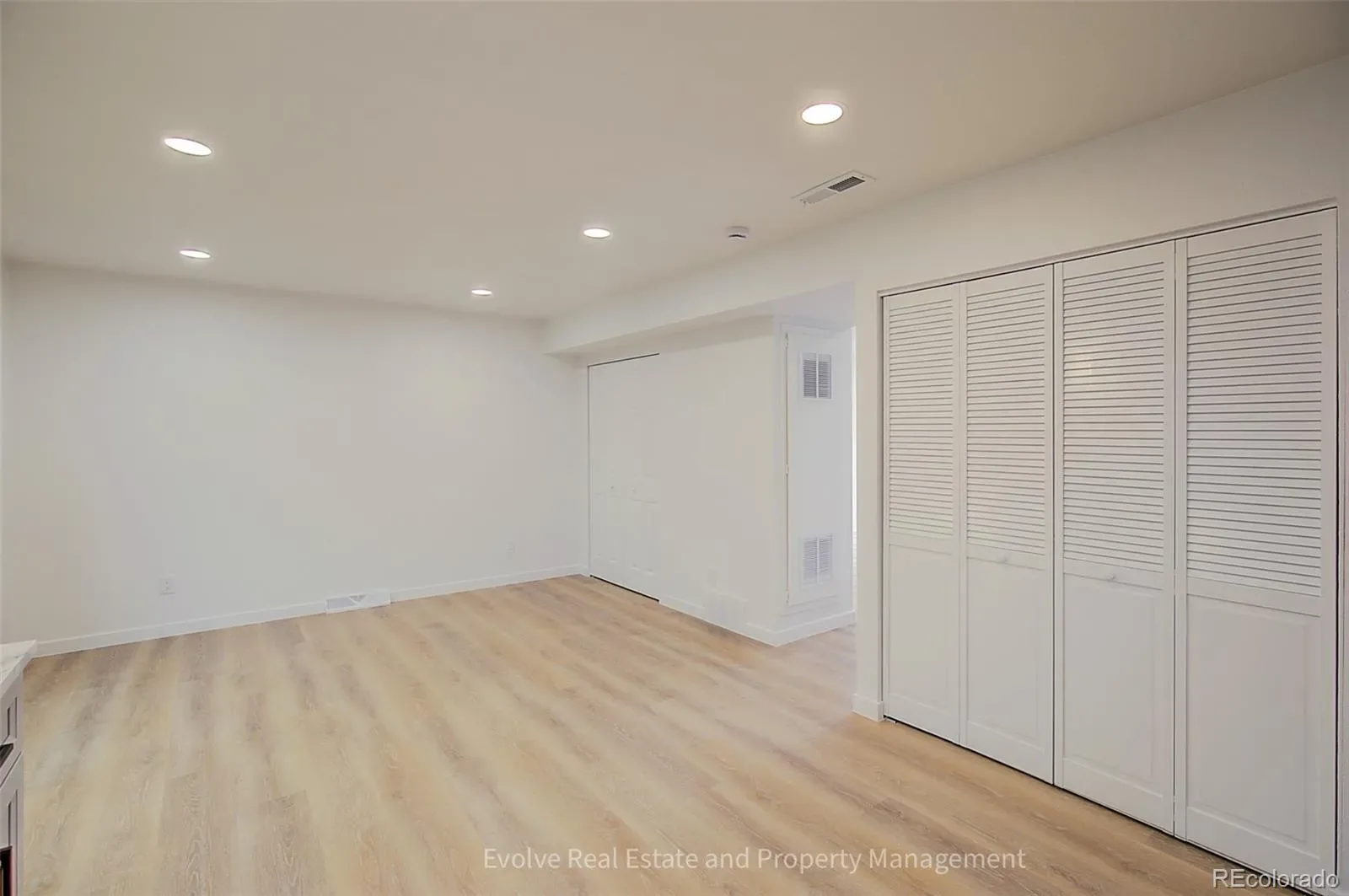 9014 E Mansfield Avenue Denver CO 80237 MLS #REC4722995 03182026031815 1600 11