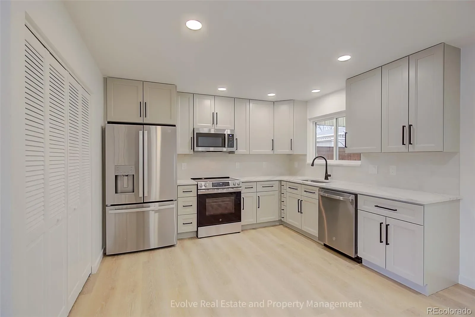 9014 E Mansfield Avenue Denver CO 80237 MLS #REC4722995 03182026031815 1600 2