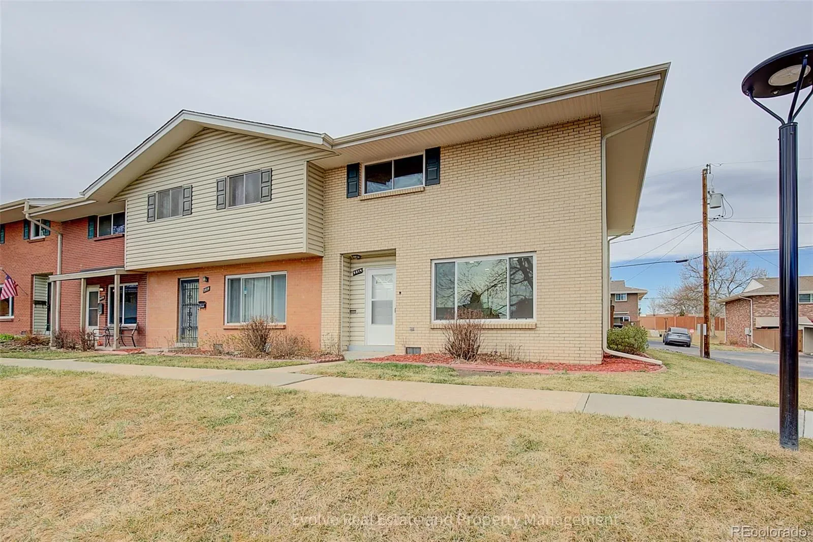 9014 E Mansfield Avenue Denver CO 80237 MLS #REC4722995 03182026031815 1600 25