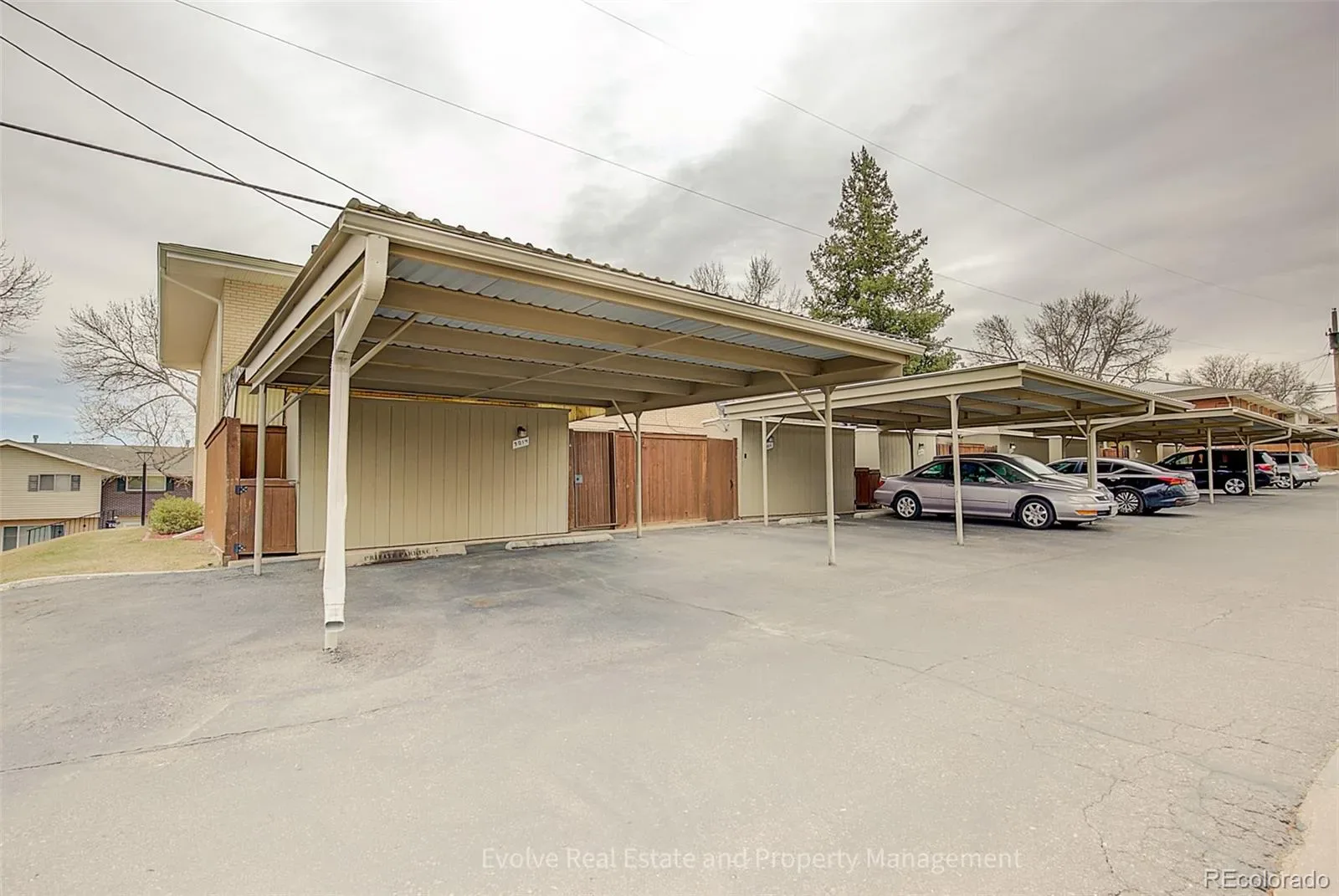 9014 E Mansfield Avenue Denver CO 80237 MLS #REC4722995 03182026031815 1600 31