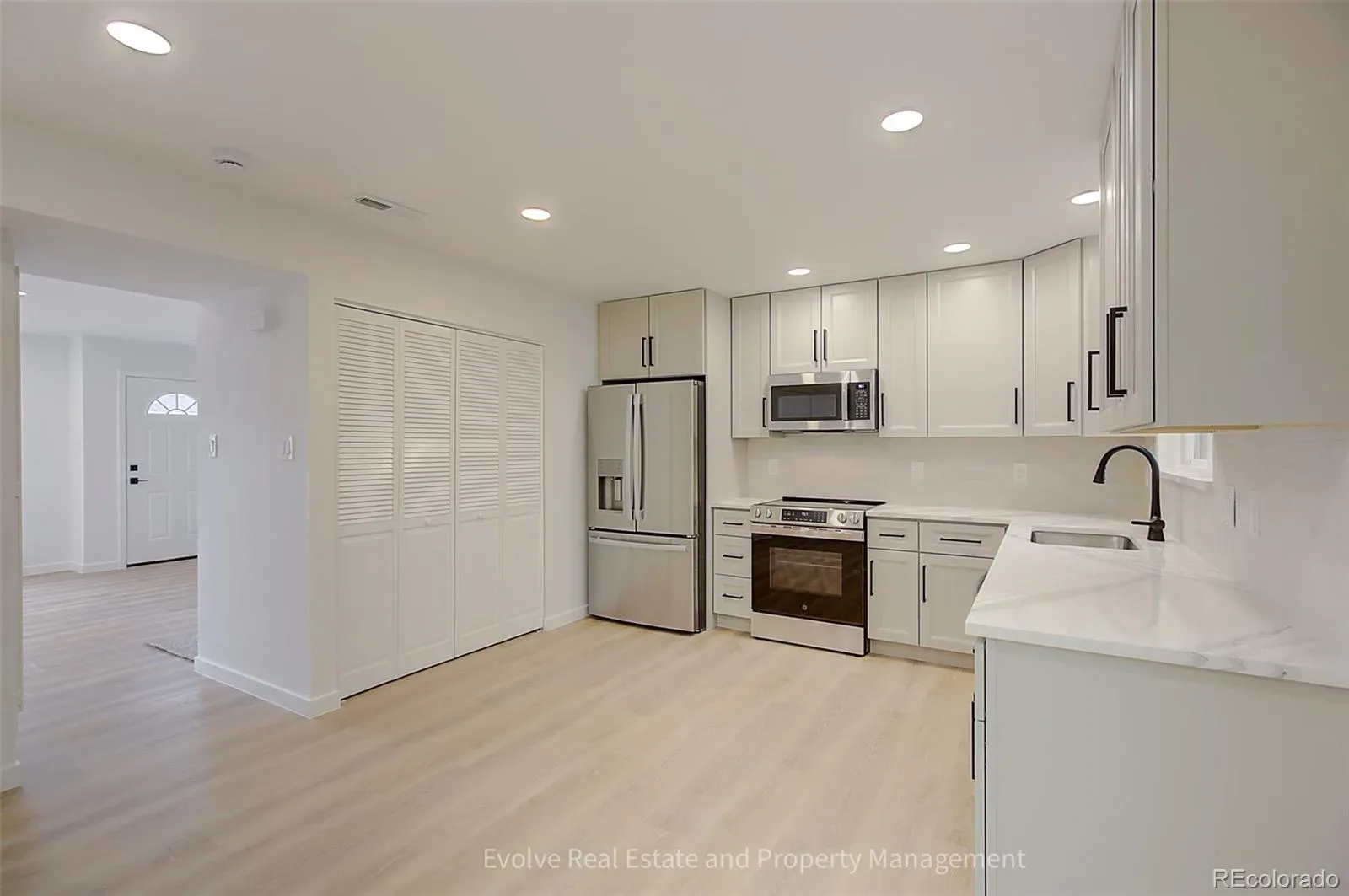 9014 E Mansfield Avenue Denver CO 80237 MLS #REC4722995 03182026031815 1600 5