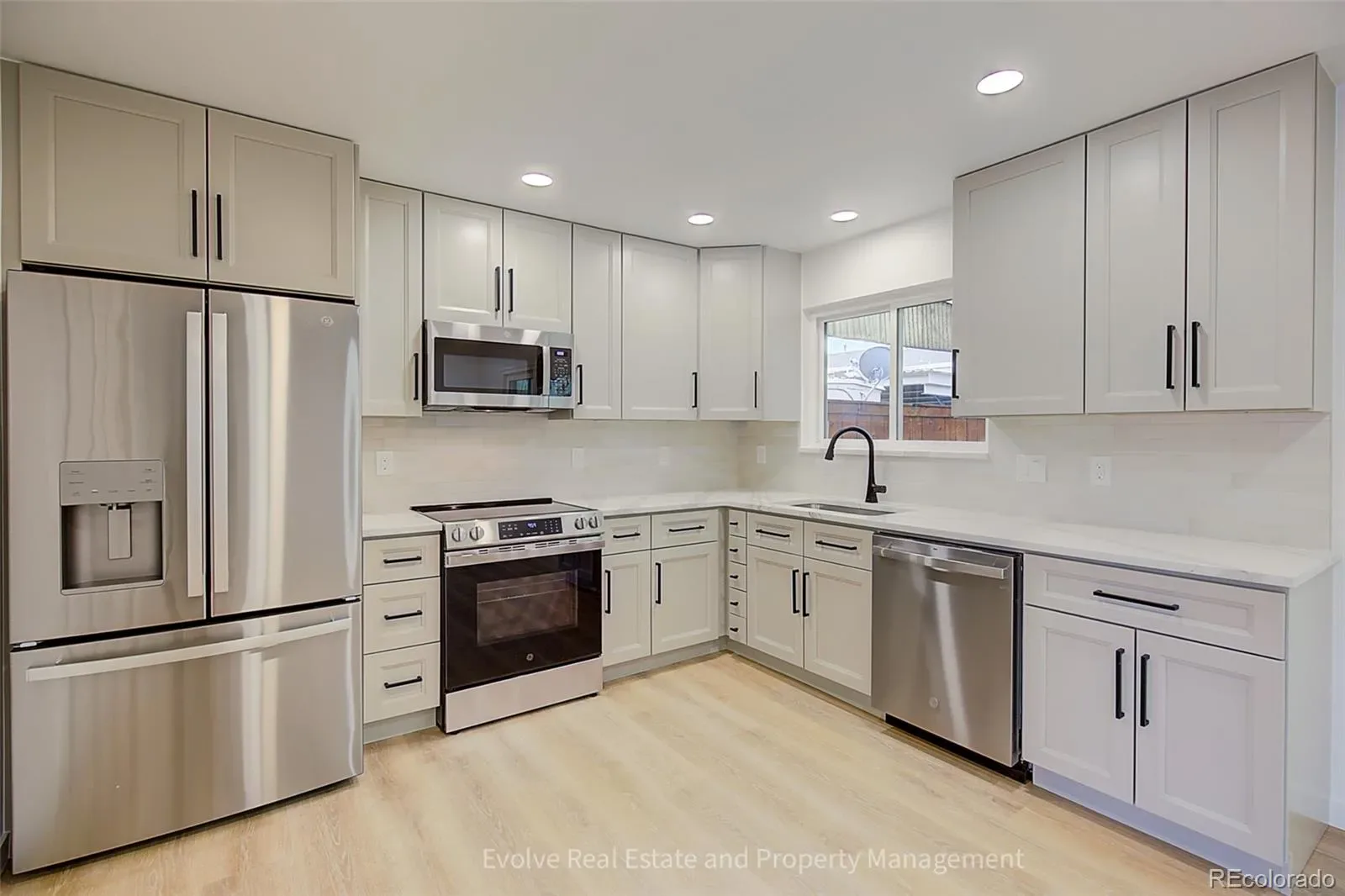 9014 E Mansfield Avenue Denver CO 80237 MLS #REC4722995 03182026031815 1600 7
