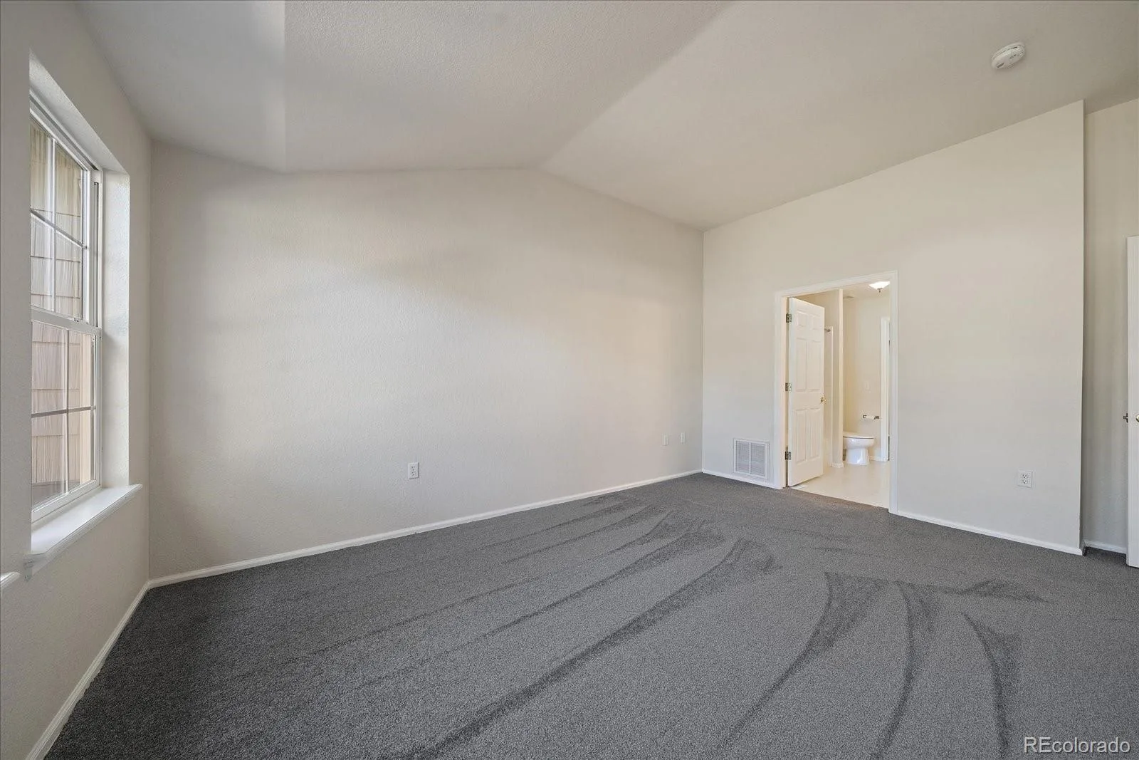 23703 E Kettle Place Aurora CO 80016 | MLS #REC4726605 08172026175820 1600 12