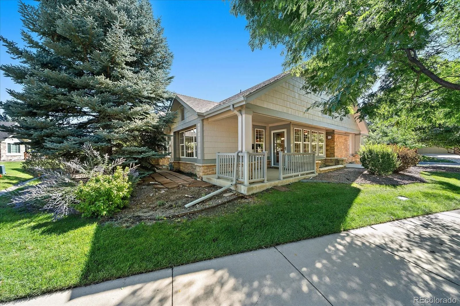 23703 E Kettle Place Aurora CO 80016 | MLS #REC4726605 08172026175820 1600 20