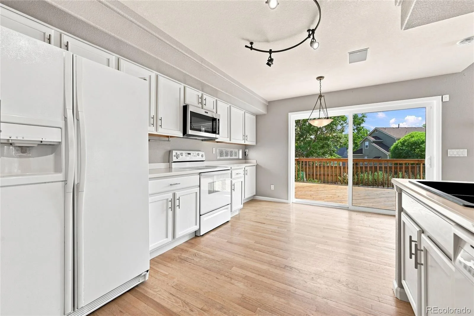 4486 Lyndenwood Point Highlands Ranch CO 80130 | MLS #REC4729348 08122026230837 1600 12
