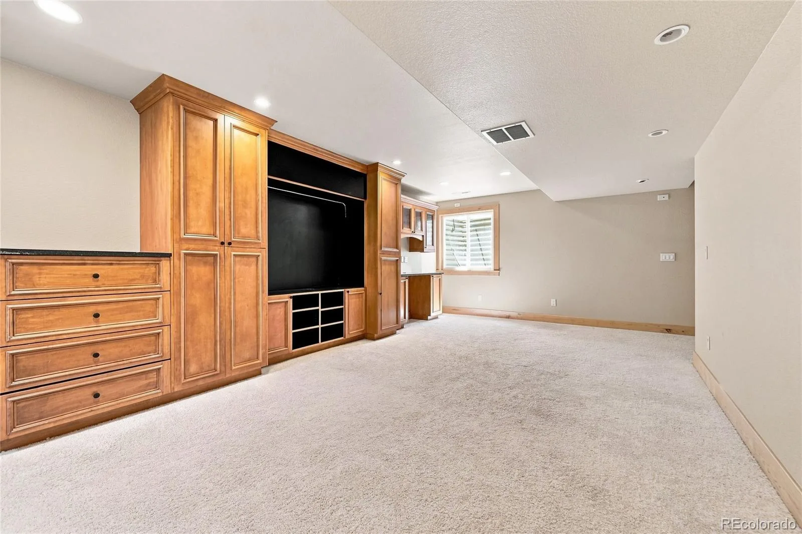 4486 Lyndenwood Point Highlands Ranch CO 80130 | MLS #REC4729348 08122026230837 1600 22