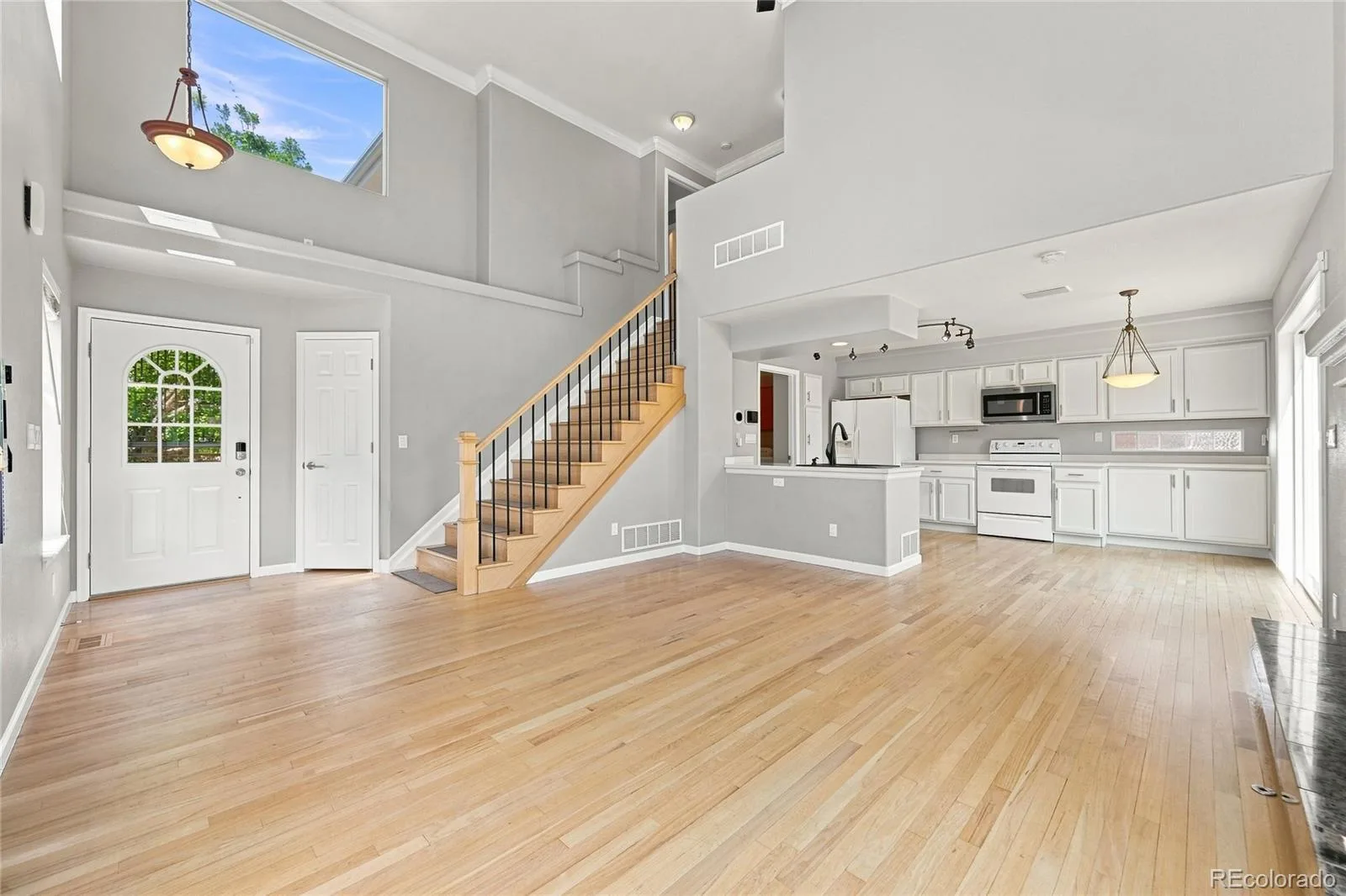 4486 Lyndenwood Point Highlands Ranch CO 80130 | MLS #REC4729348 08122026230837 1600 7