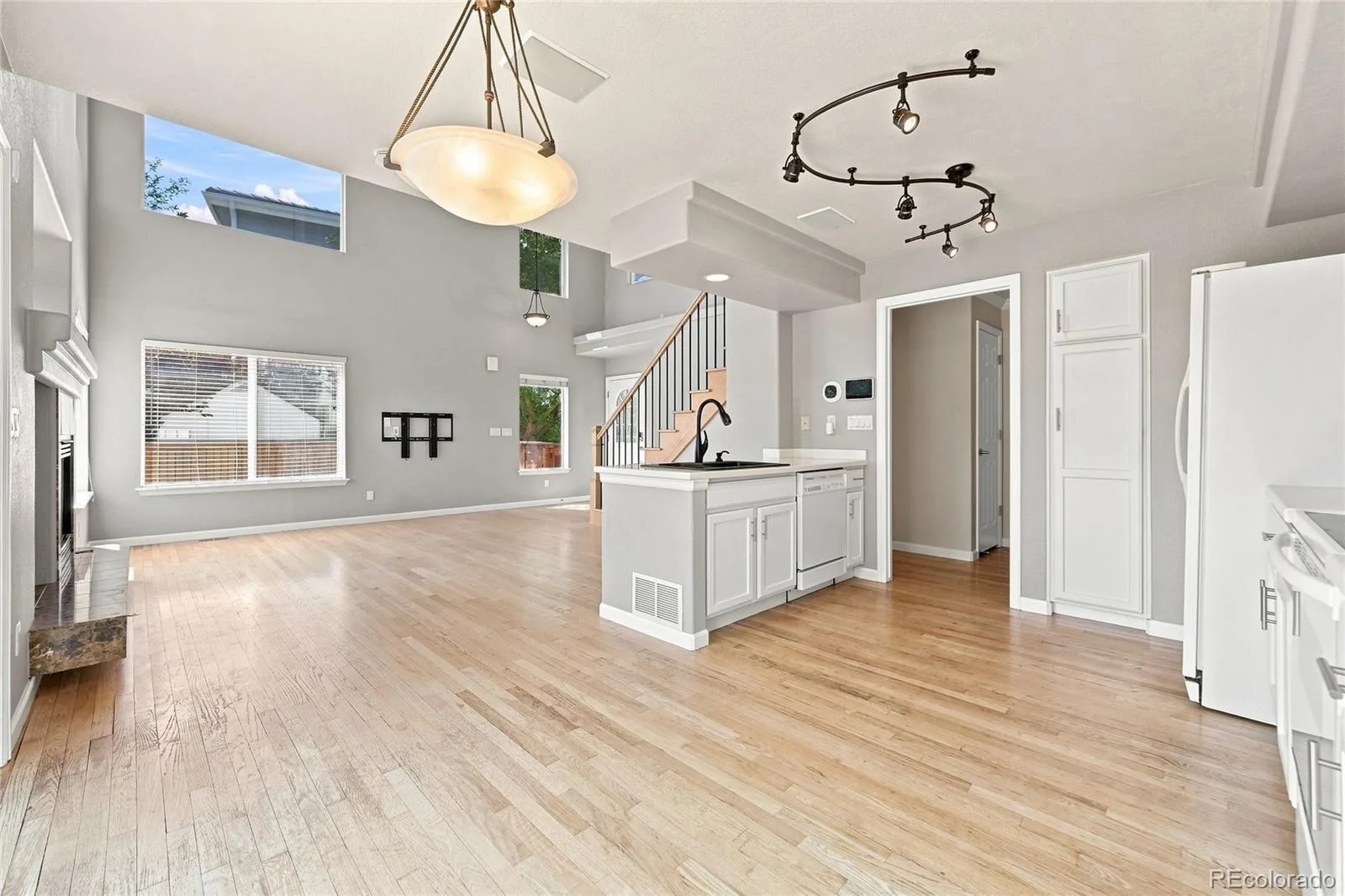 4486 Lyndenwood Point Highlands Ranch CO 80130 | MLS #REC4729348 08122026230837 1600 9