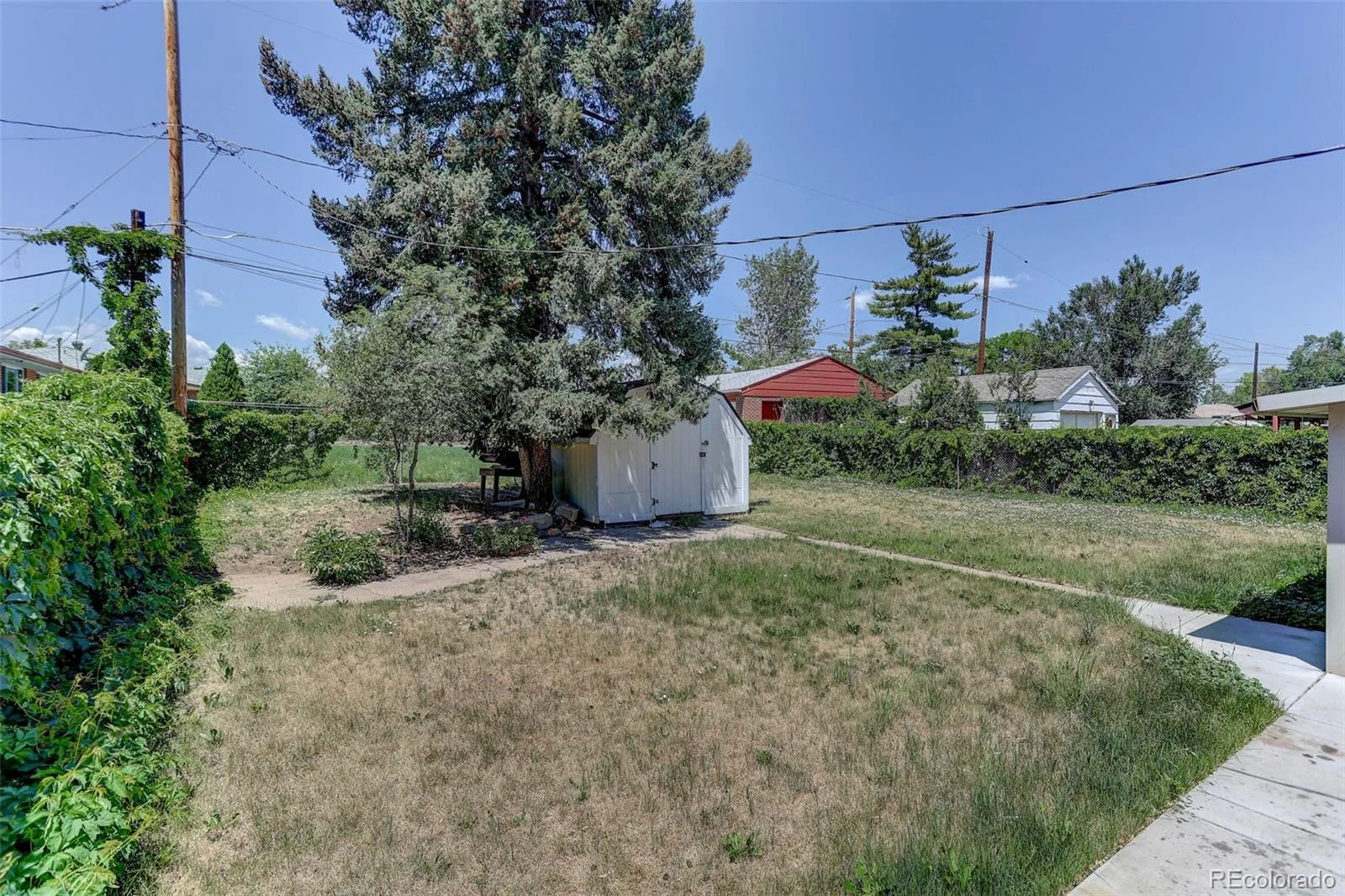 1081 S Knox Court Denver CO 80219 | MLS #REC4729551 08222026033541 1600 19