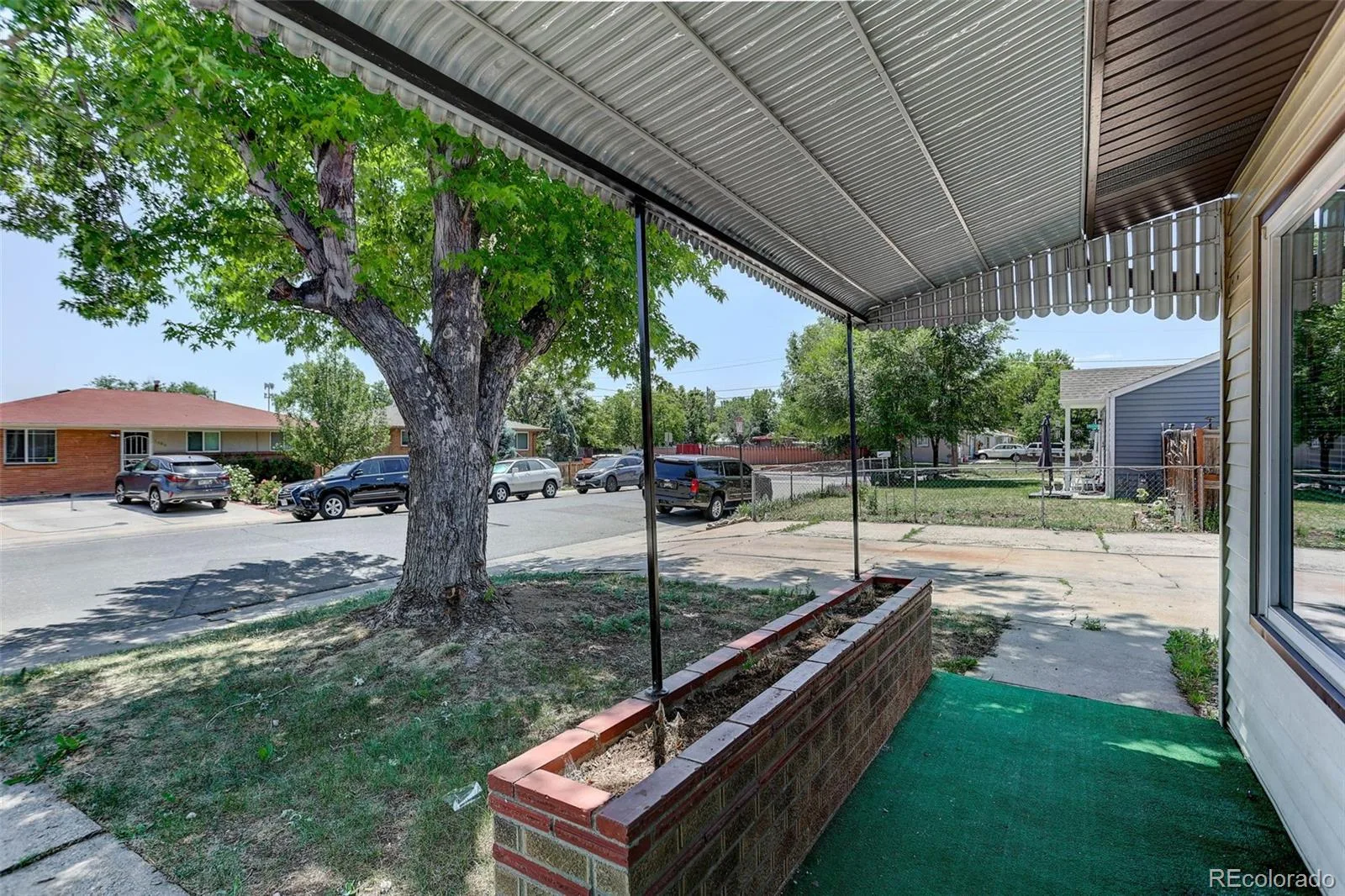 1081 S Knox Court Denver CO 80219 | MLS #REC4729551 08222026033541 1600 23