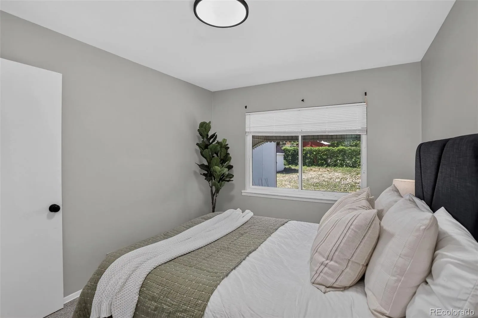 1081 S Knox Court Denver CO 80219 | MLS #REC4729551 08222026033541 1600 8