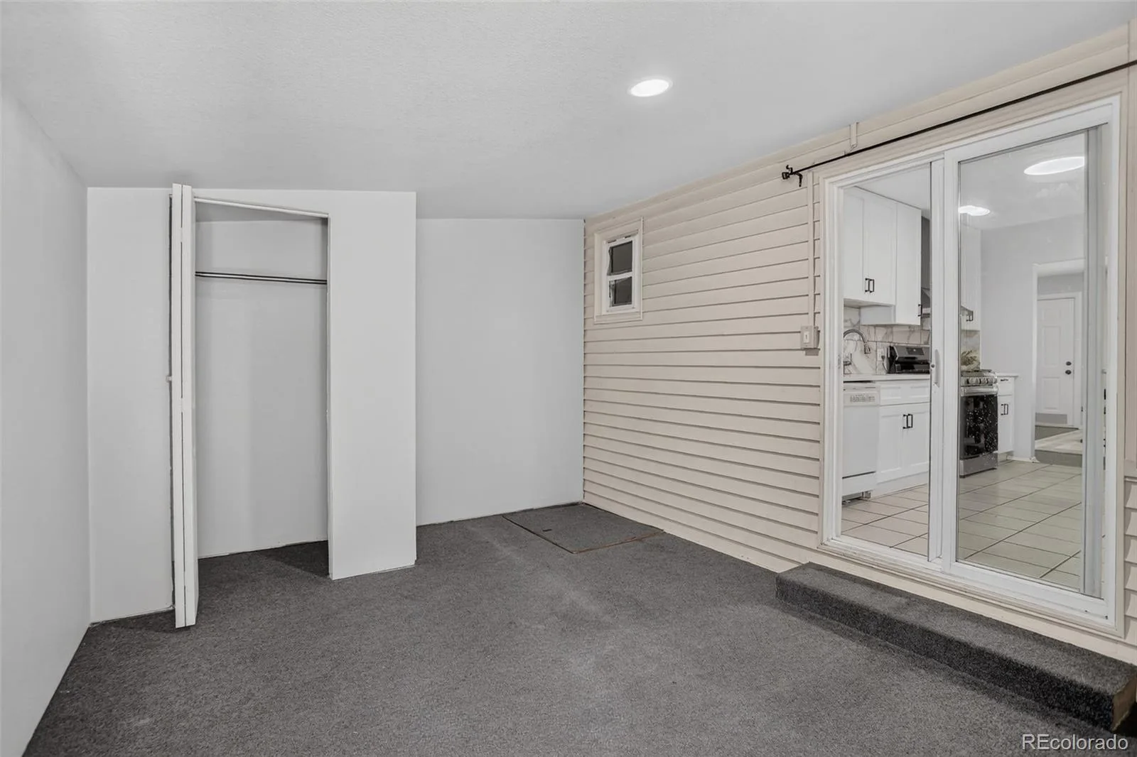 1081 S Knox Court Denver CO 80219 | MLS #REC4729551 08222026033541 1600 9