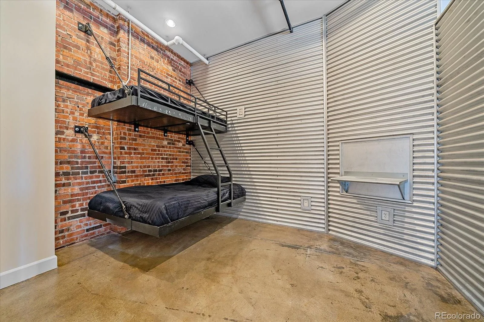 2500 Walnut Street #202 Denver CO 80205 MLS #REC4730697 07062026183603 1600 25