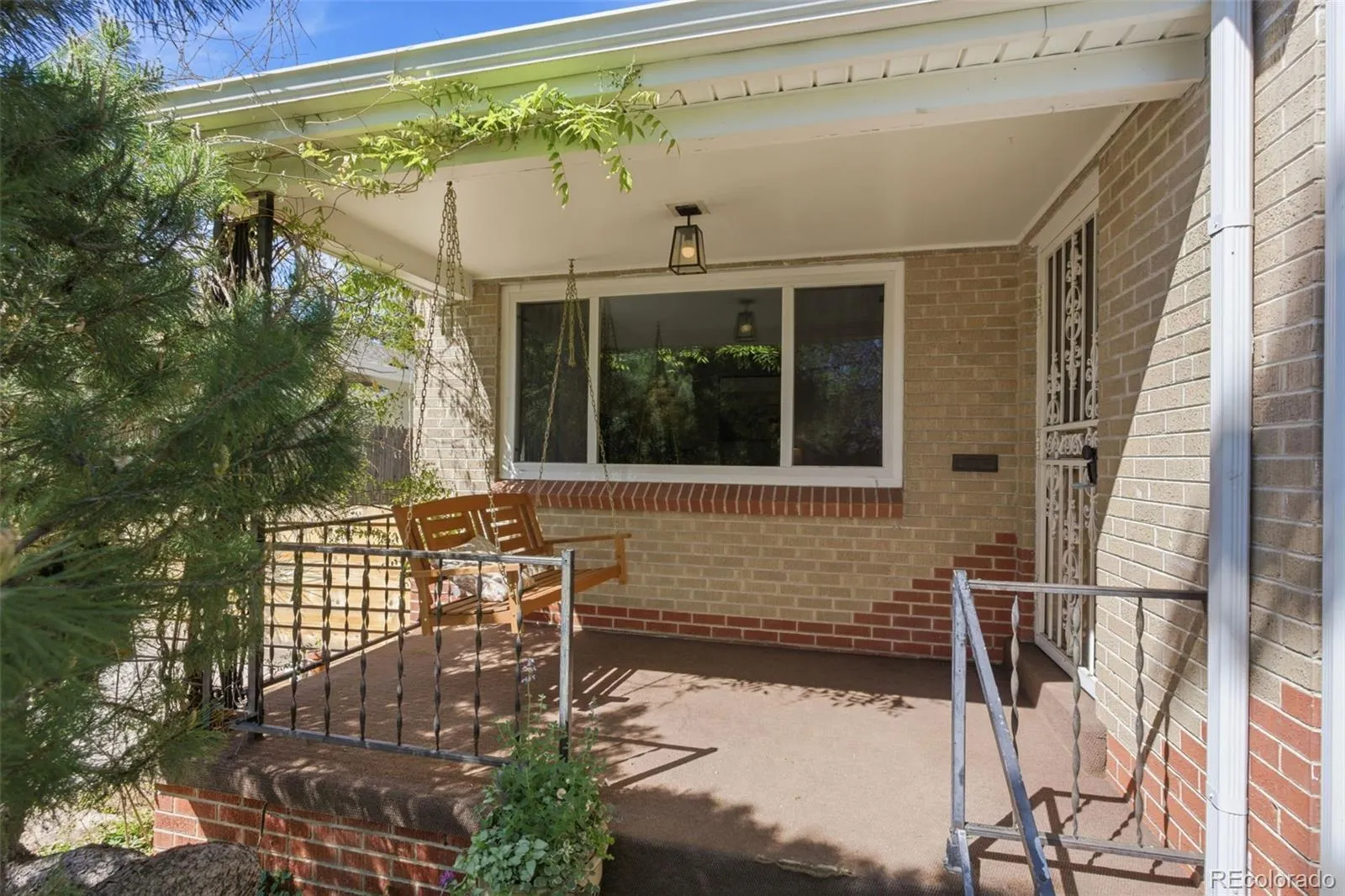 1365 Oneida Street Denver CO 80220 MLS #REC4733444 04252026200829 1600 10
