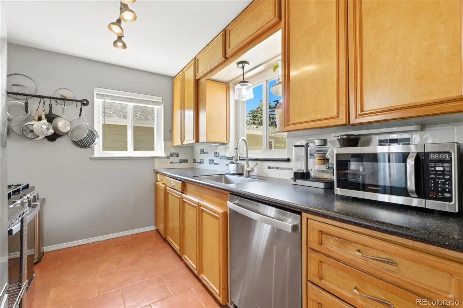 1365 Oneida Street Denver CO 80220 MLS #REC4733444 04252026200829 1600 20