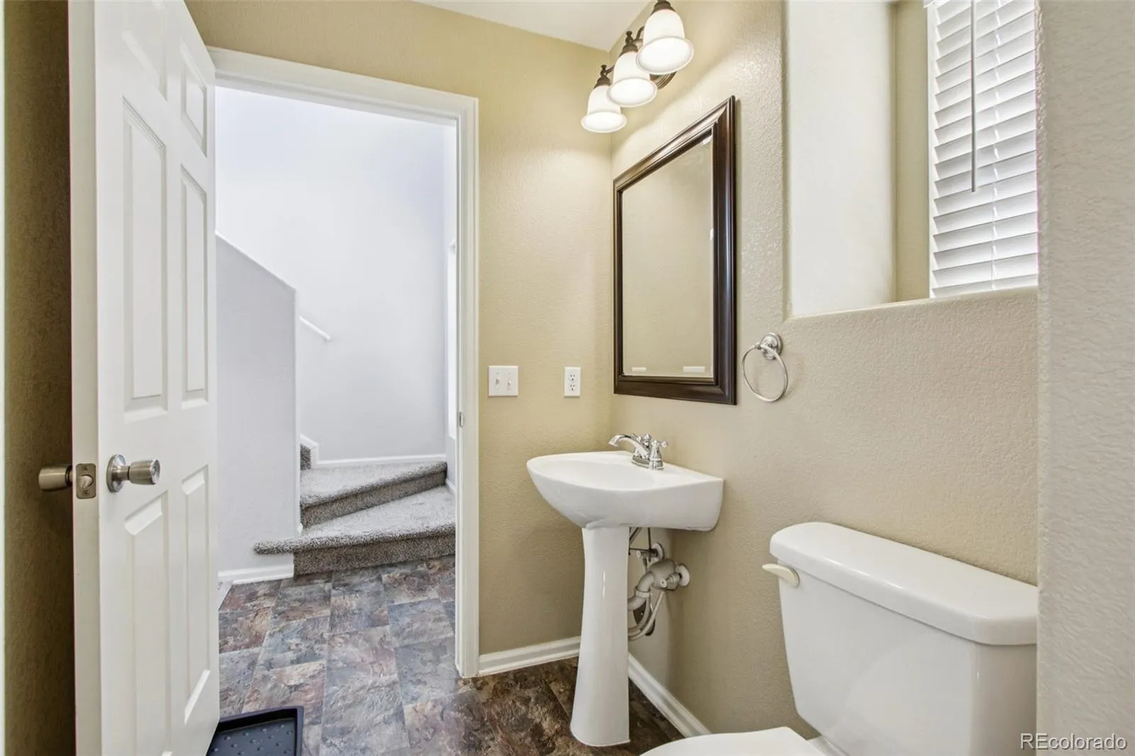 5888 Biscay Street #D Denver CO 80249 MLS #REC4733587 05092026024318 1600 10