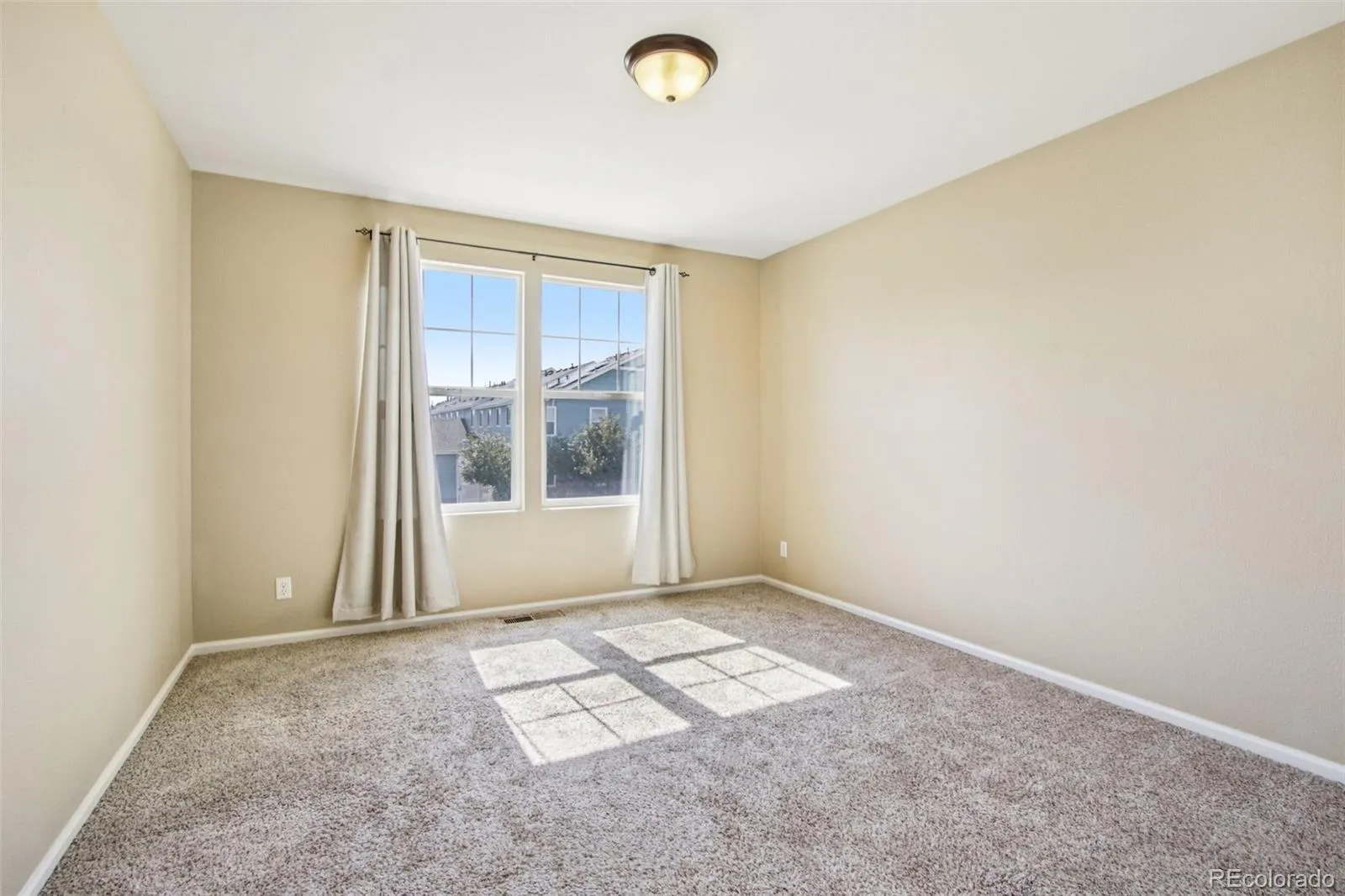 5888 Biscay Street #D Denver CO 80249 MLS #REC4733587 05092026024318 1600 13