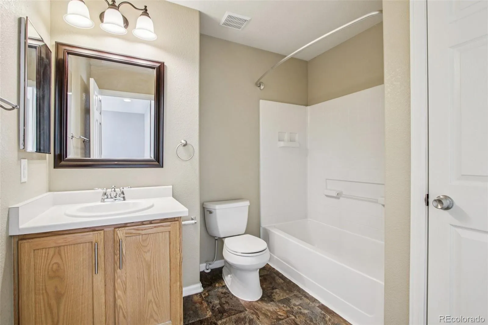 5888 Biscay Street #D Denver CO 80249 MLS #REC4733587 05092026024318 1600 15