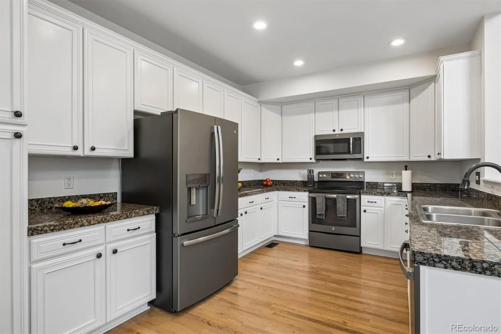 23520 E Portland Way Aurora CO 80016 MLS #REC4733963 05202026200406 1600 9