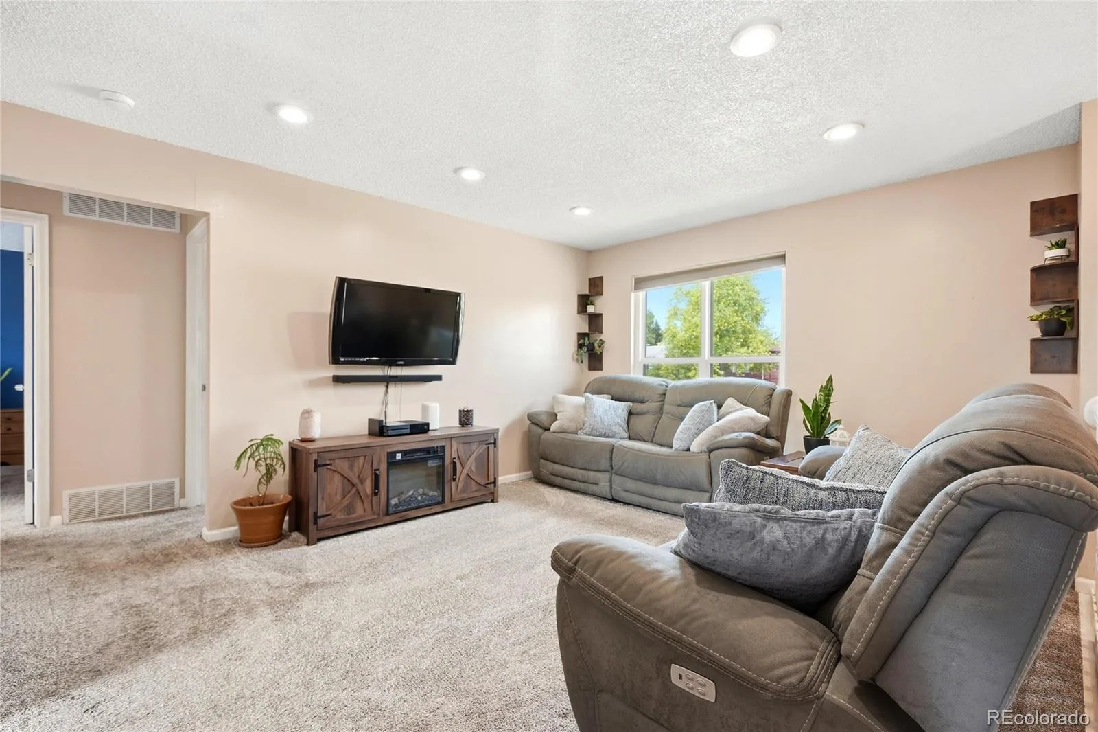 10029 Alcott Street Denver CO 80260 | MLS #REC4734710 08082026192415 1600 4