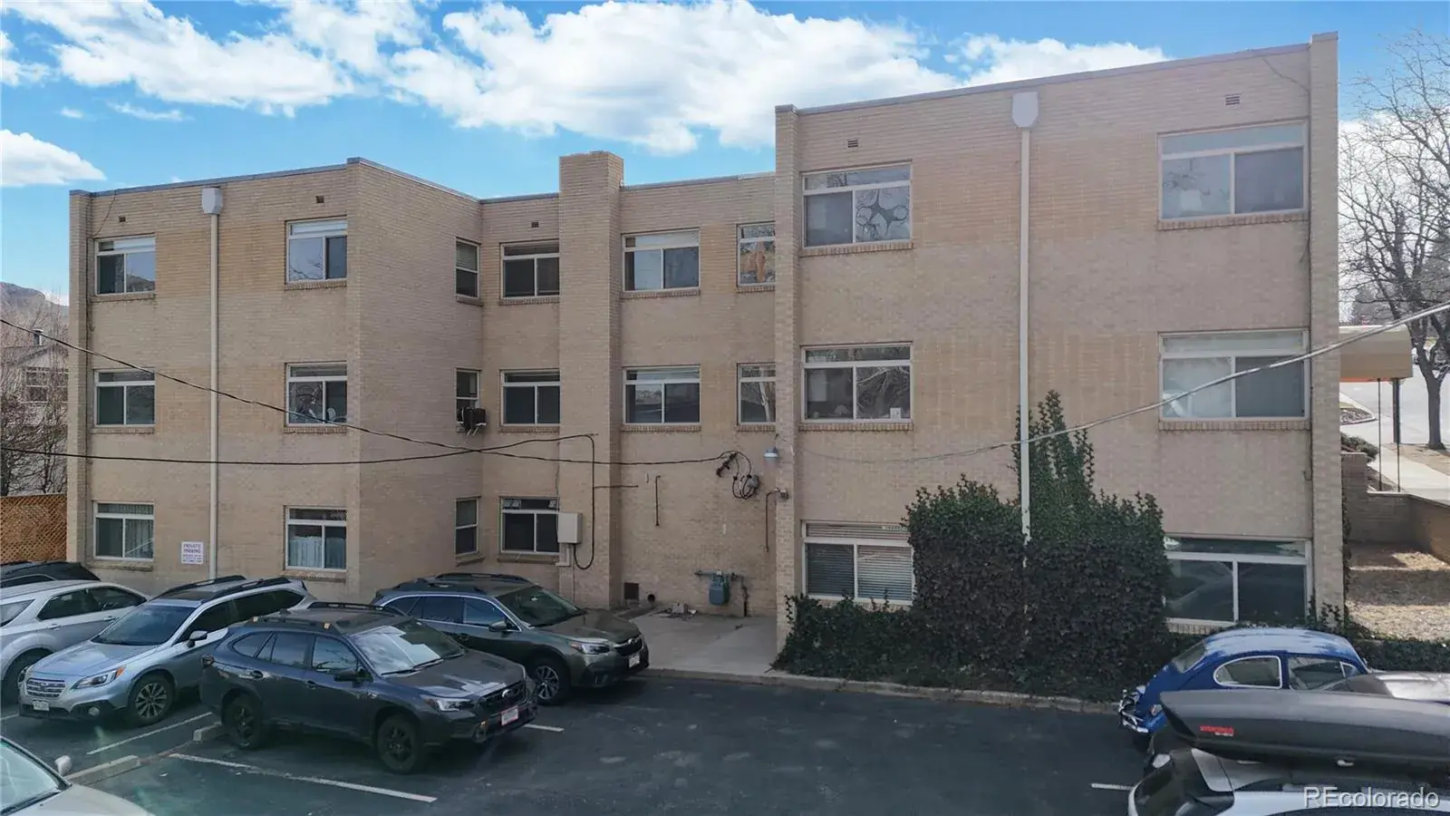 1221 Illinois Street #1F Golden CO 80401 | MLS #REC4735065 02132026024103 1600 28