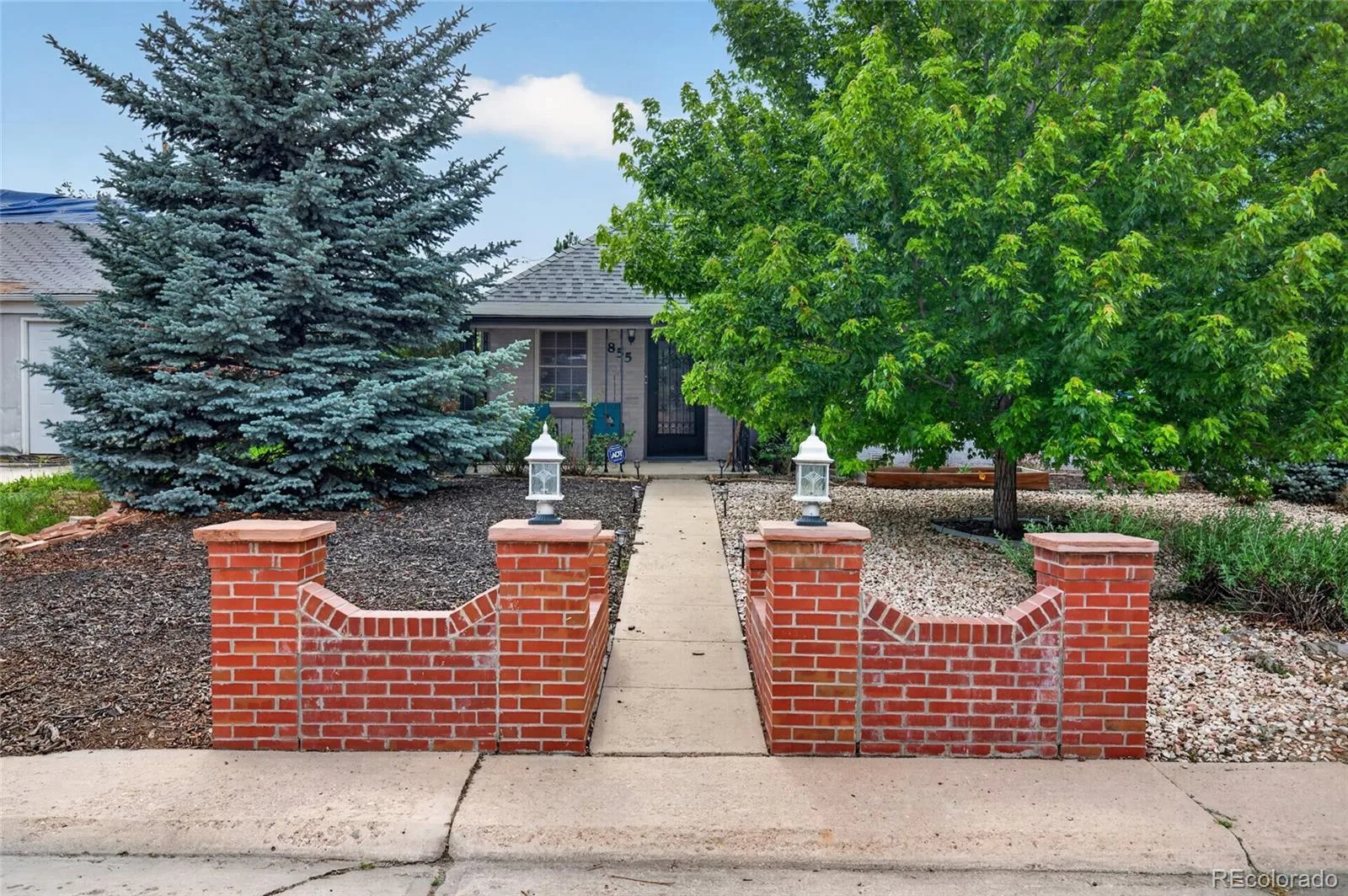 855 S Decatur Street Denver CO 80219 | MLS #REC4736326 07012026202754 1600 26