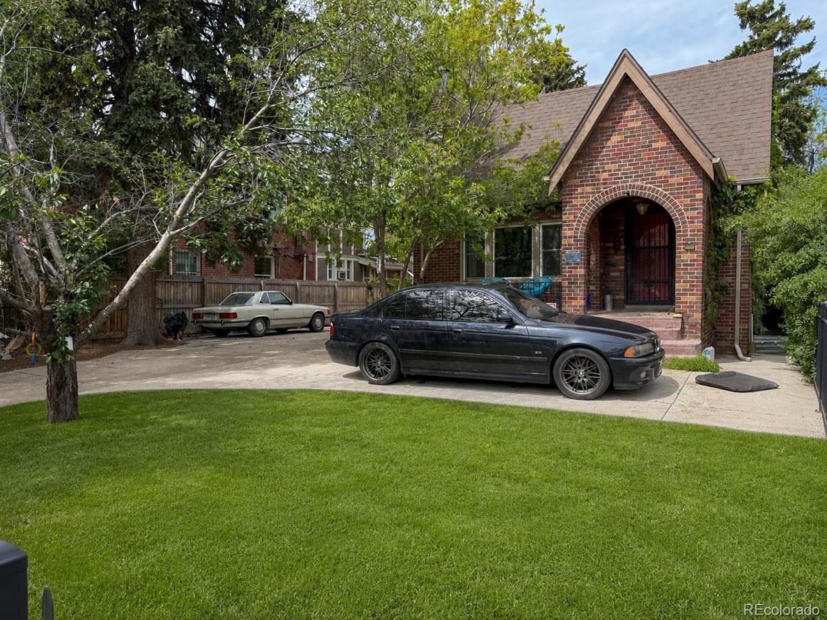 1751 Pontiac Street Denver CO 80220 | MLS #REC4736815 MLS #REC4736815 image #0
