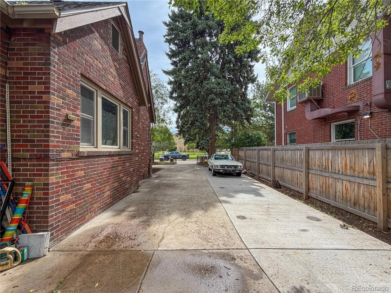 1751 Pontiac Street Denver CO 80220 | MLS #REC4736815 07152026075712 1600 6