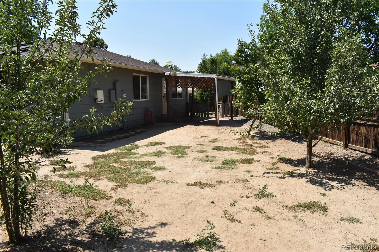 1650 Biscay Circle Aurora CO 80011 | MLS #REC4737627 08072026223247 1600 22