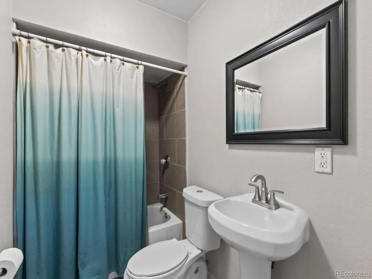 09042025173108 1200 15