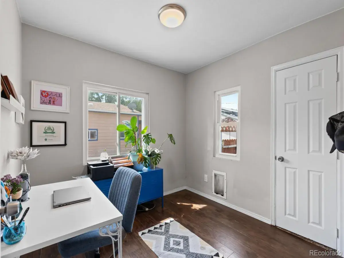 09042025173108 1200 18