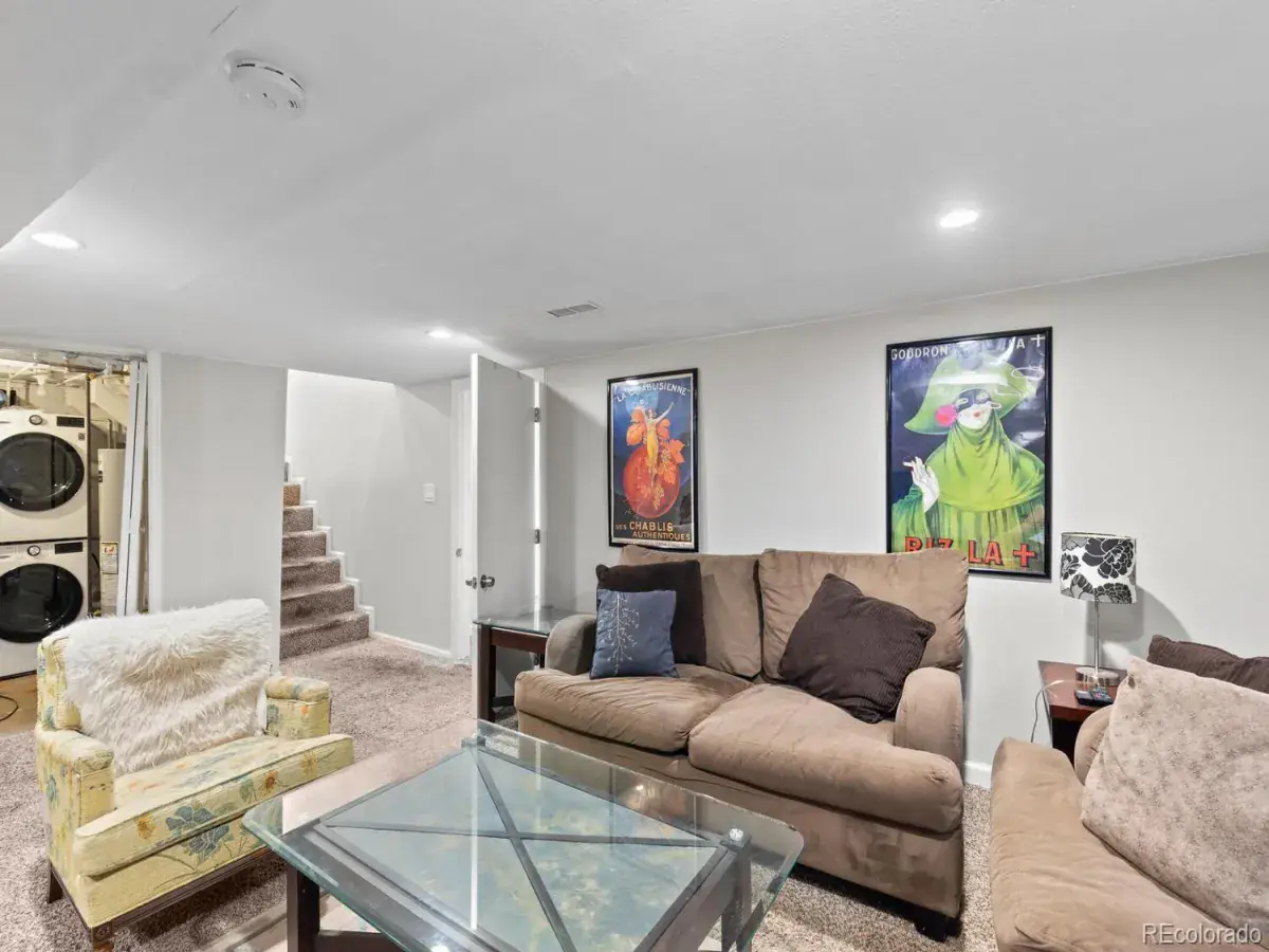 09042025173108 1200 21