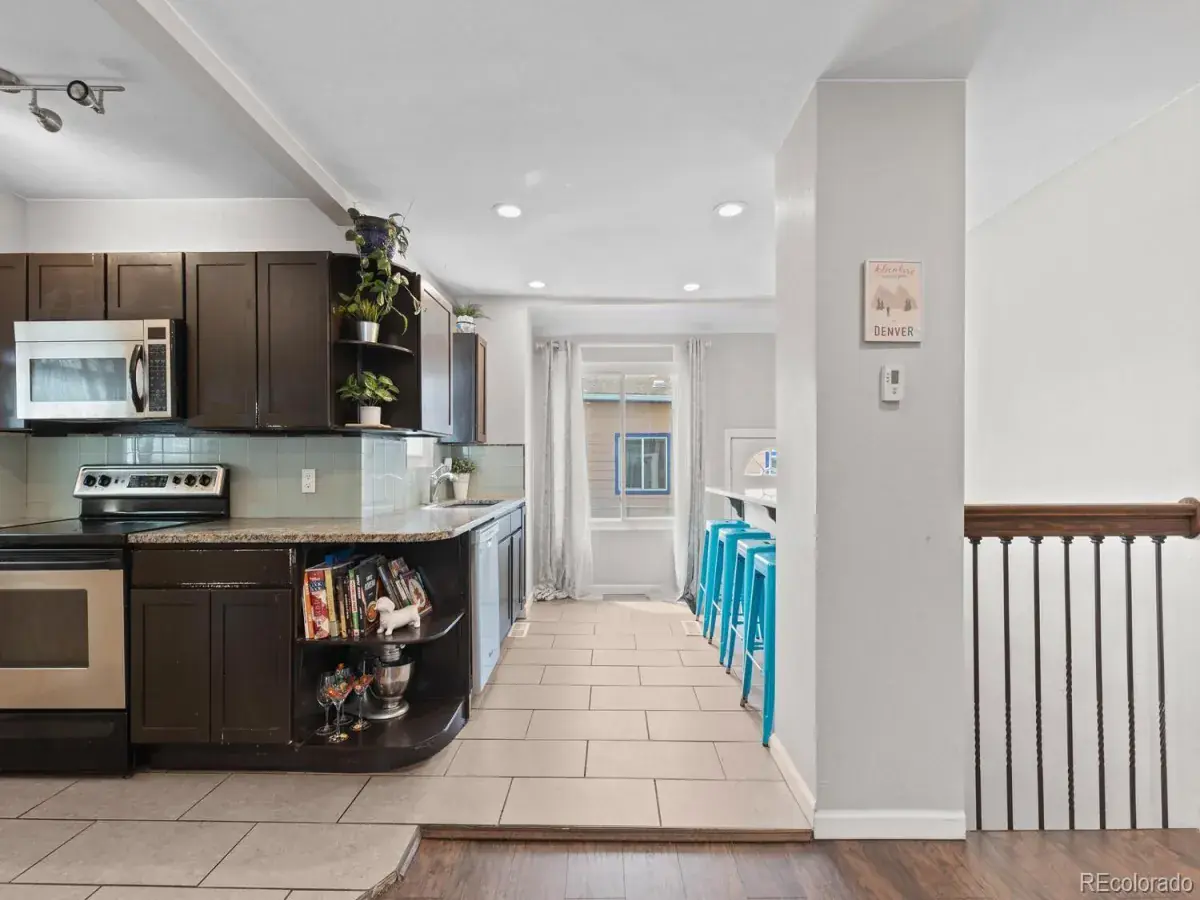 09042025173108 1200 7