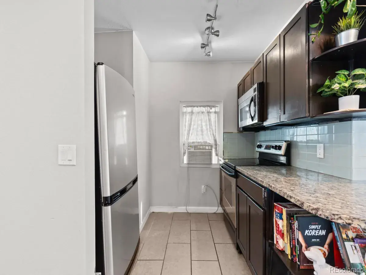 09042025173108 1200 8