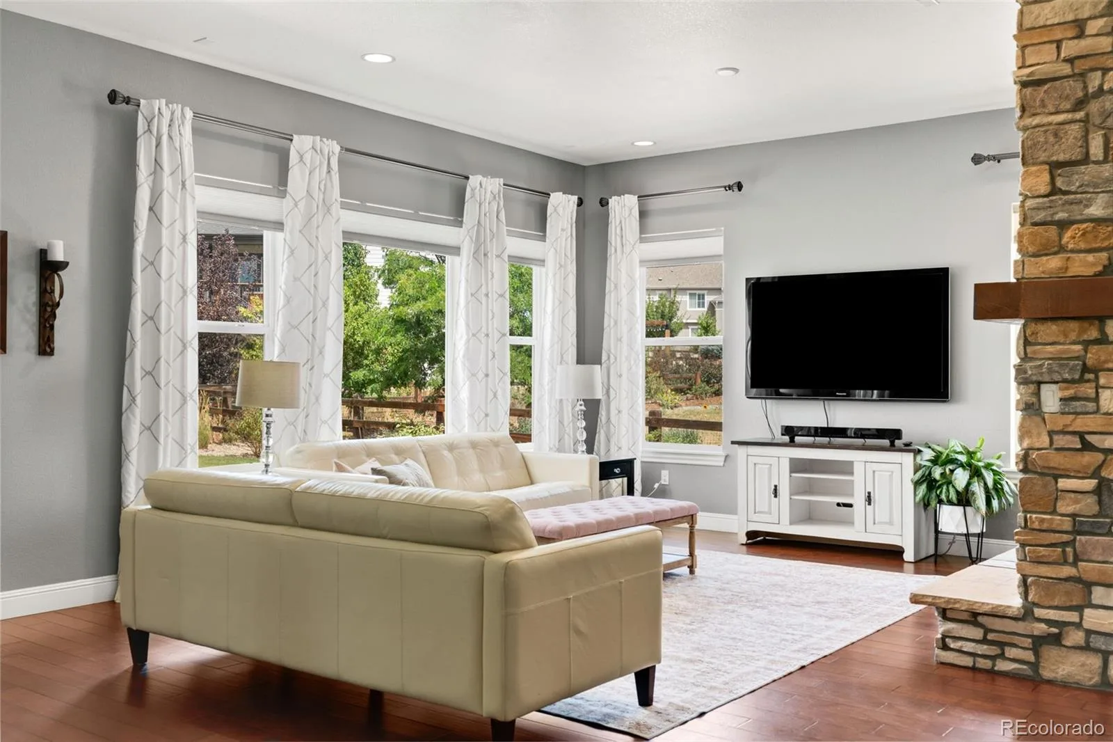 8465 Poppy Street Arvada CO 80007 | MLS #REC4744534 08272026175802 1600 12