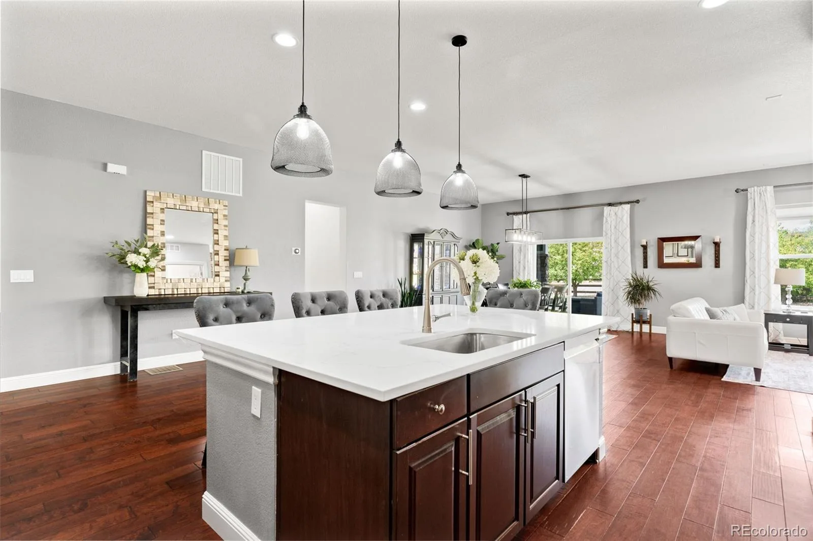 8465 Poppy Street Arvada CO 80007 | MLS #REC4744534 08272026175802 1600 15