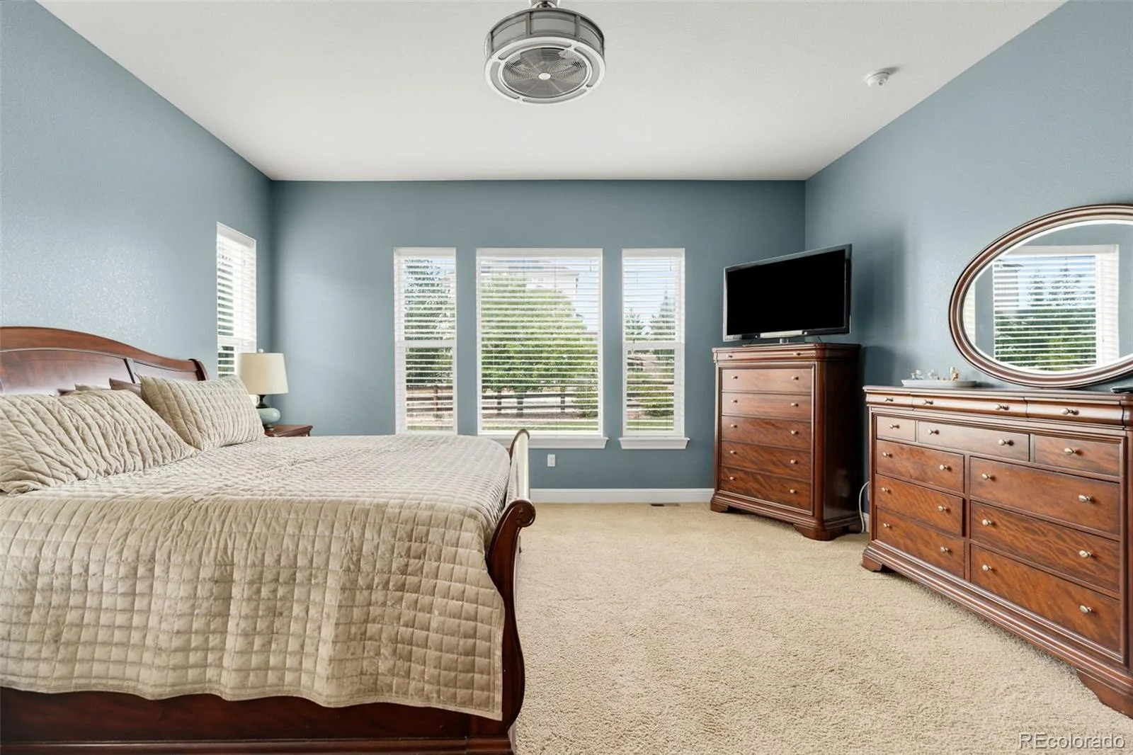 8465 Poppy Street Arvada CO 80007 | MLS #REC4744534 08272026175802 1600 24
