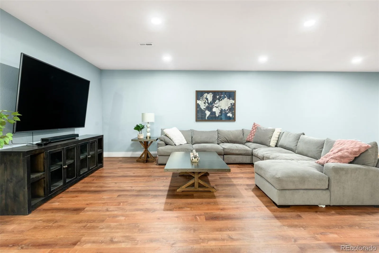 8465 Poppy Street Arvada CO 80007 | MLS #REC4744534 08272026175802 1600 34