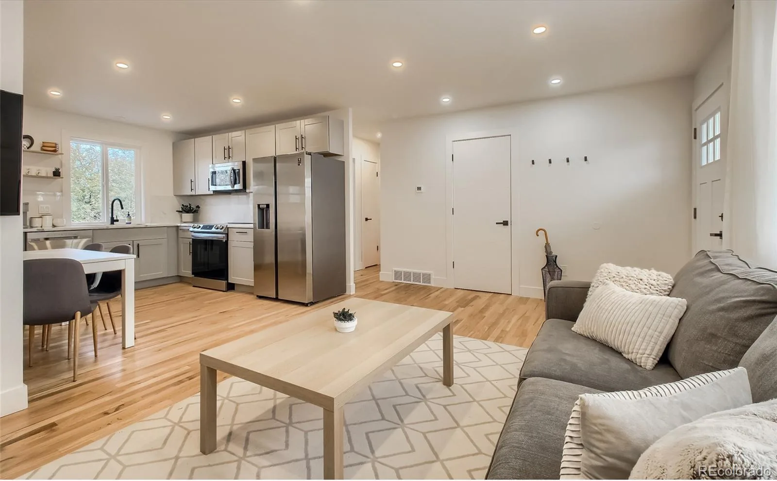 8370 Sheridan Court Arvada CO 80003 MLS #REC4744792 07142026151825 1600 4