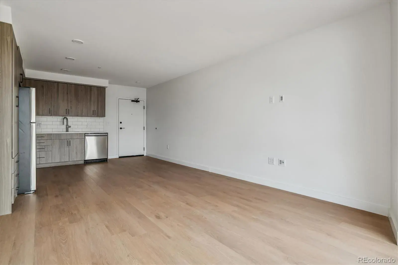3575 Chestnut Place #402 Denver CO 80216 MLS #REC4744914 09072025222919 1600 7