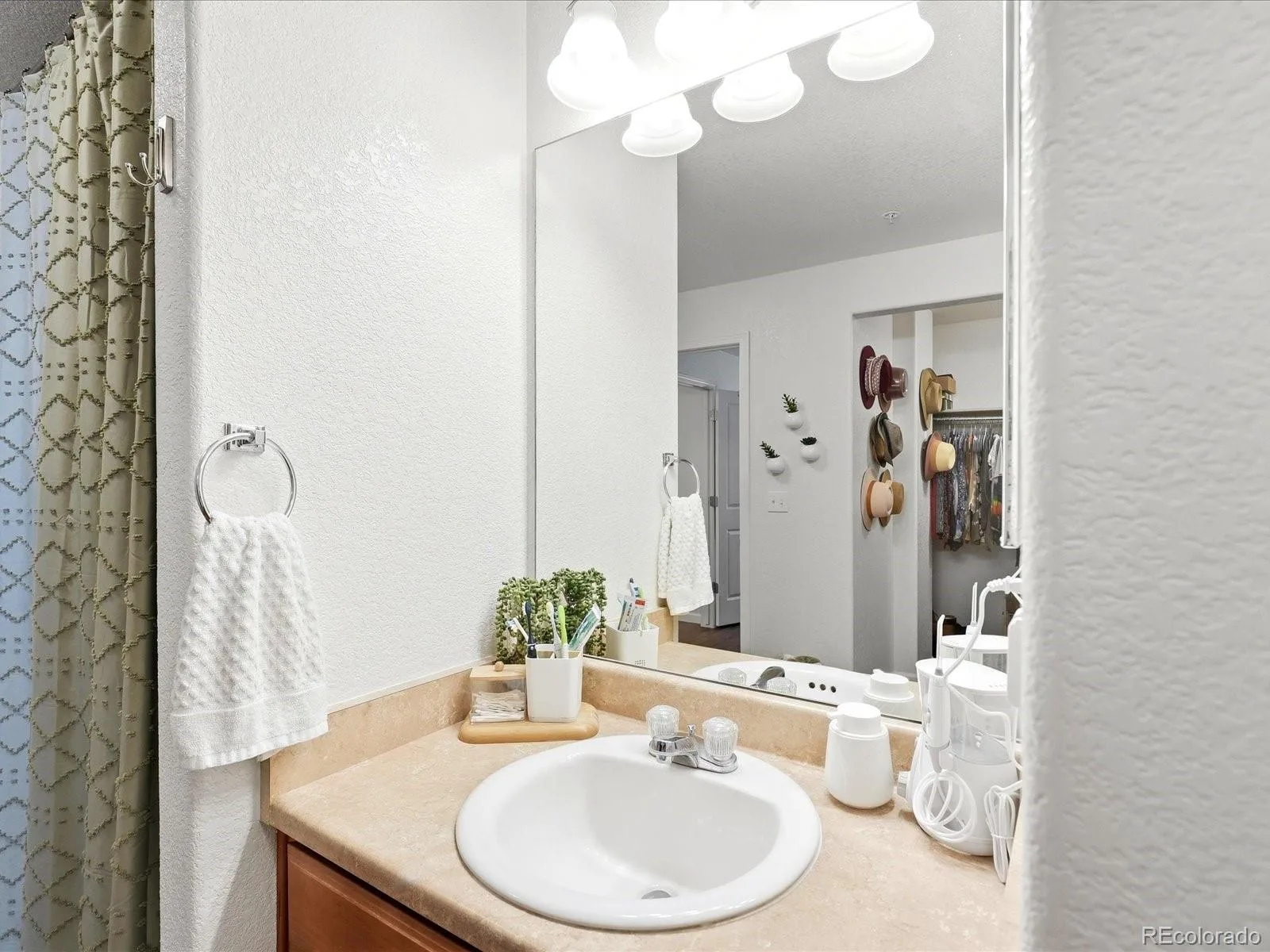 2671 Cutters Circle #102 Castle Rock CO 80108 | MLS #REC4745550 08192026163518 1600 20