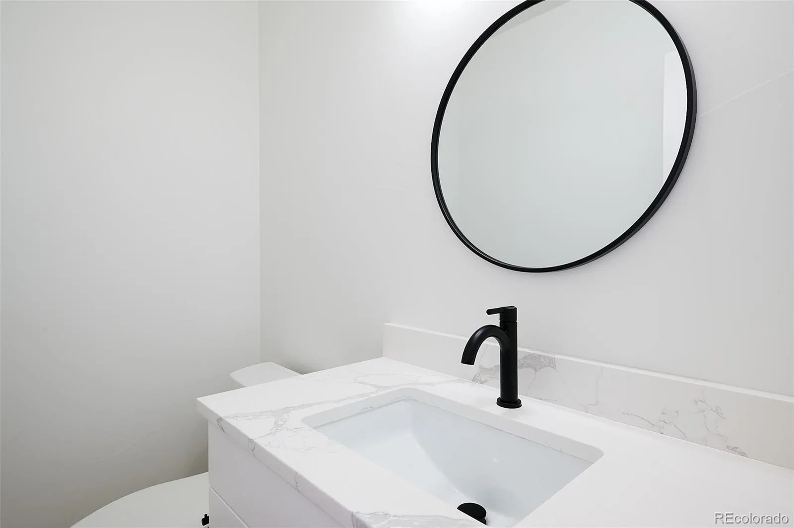 521 N Fox Denver CO 80204 MLS #REC4746089 05162026050714 1600 11