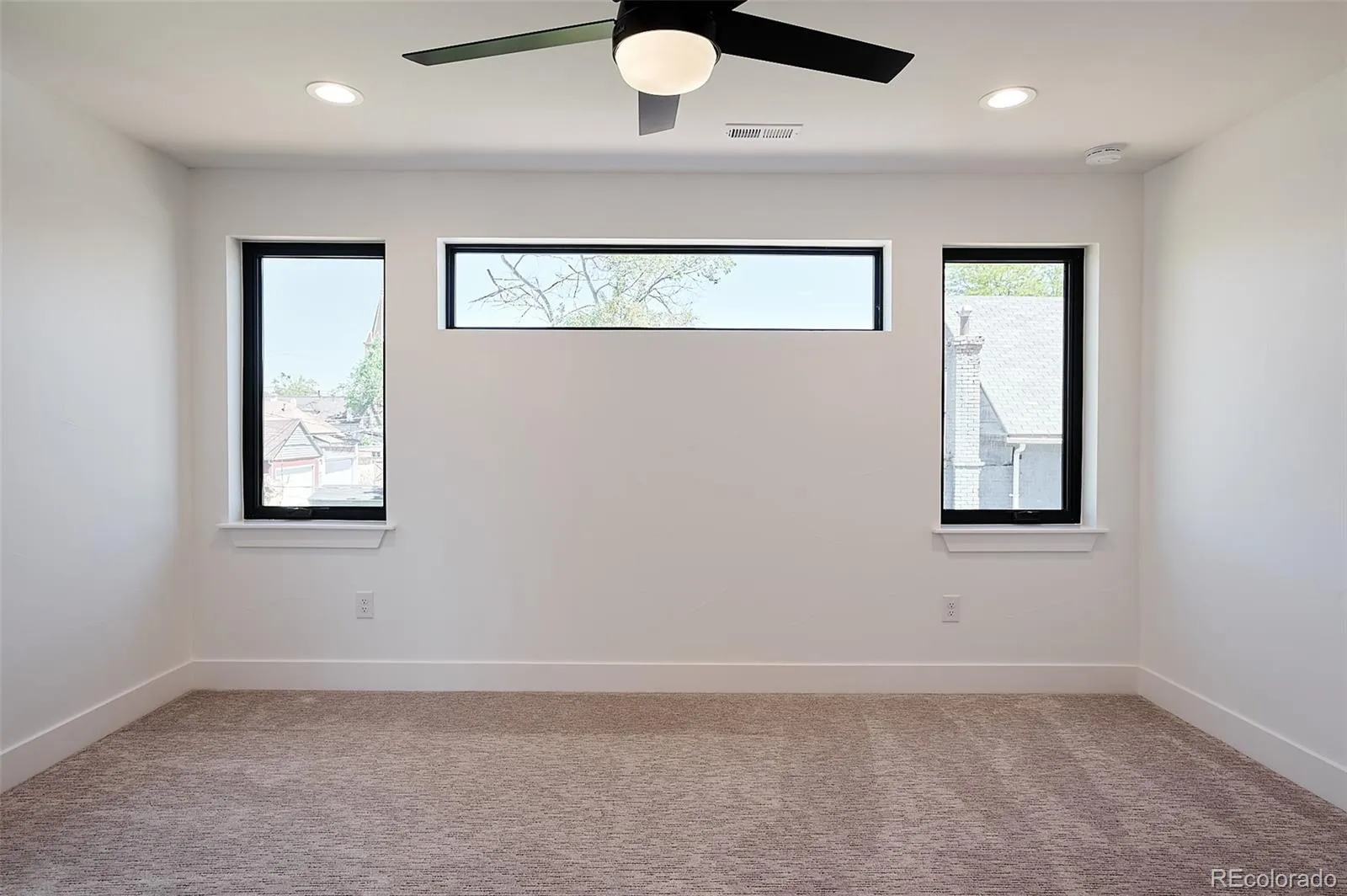 521 N Fox Denver CO 80204 MLS #REC4746089 05162026050714 1600 14