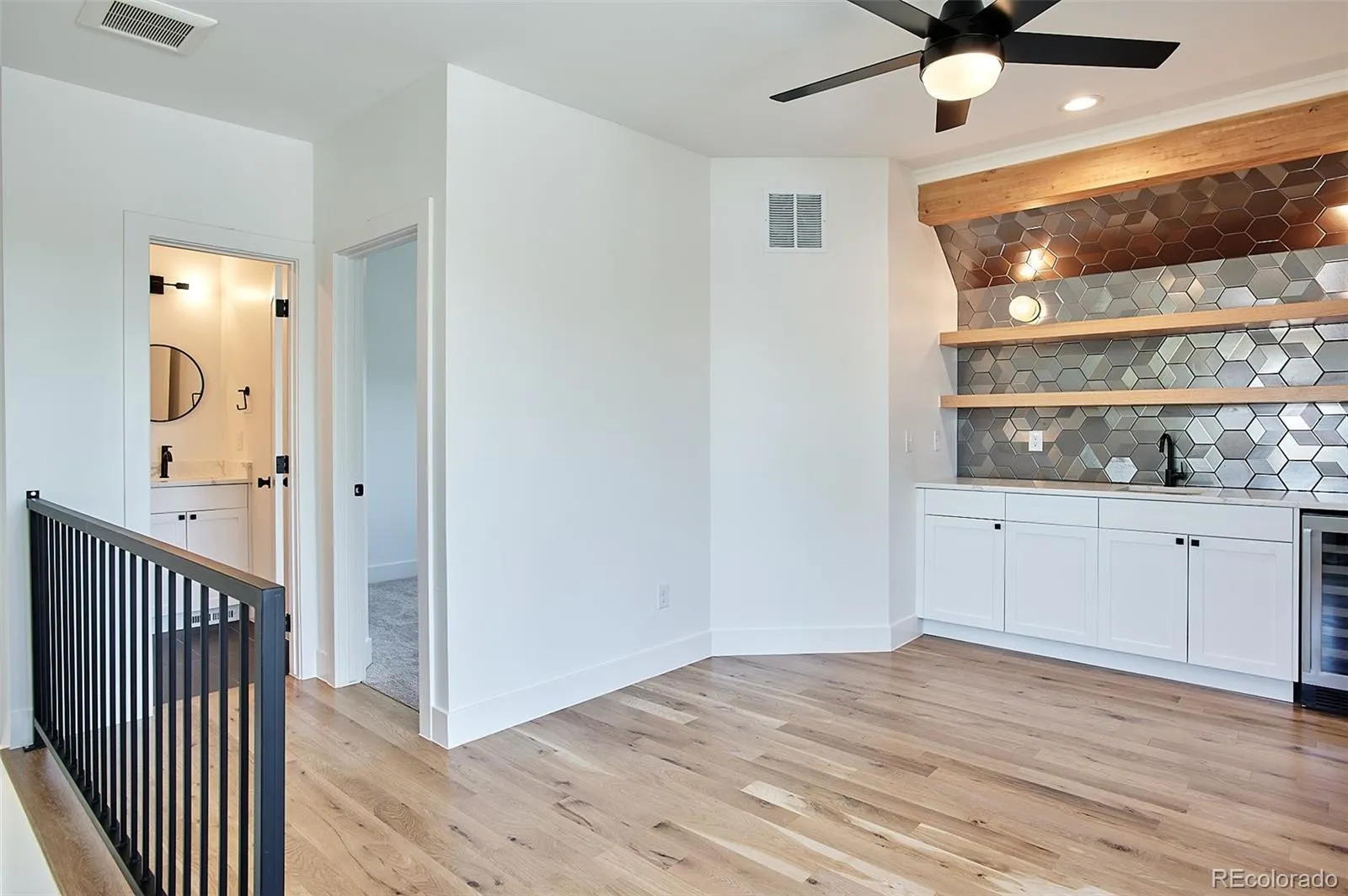 521 N Fox Denver CO 80204 MLS #REC4746089 05162026050714 1600 24