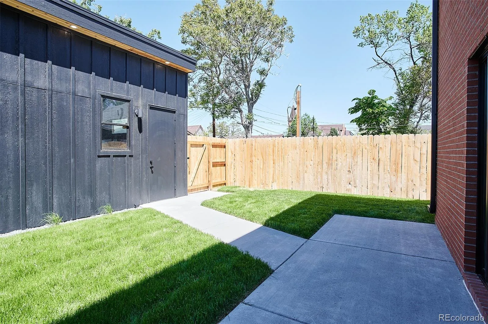 521 N Fox Denver CO 80204 MLS #REC4746089 05162026050714 1600 28